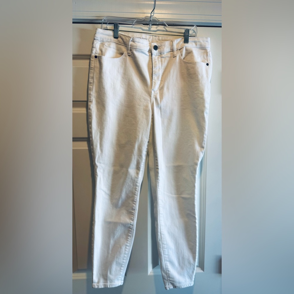 Talbots White High Waist Angle Length Jeggings